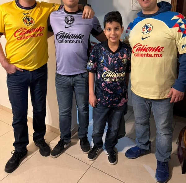 Cliente de La Casa del Jersey con su jersey